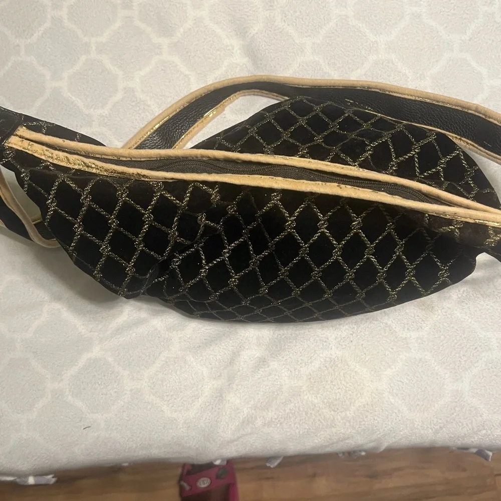 Elegant Black‎ and Gold Women's Shoulder Bag